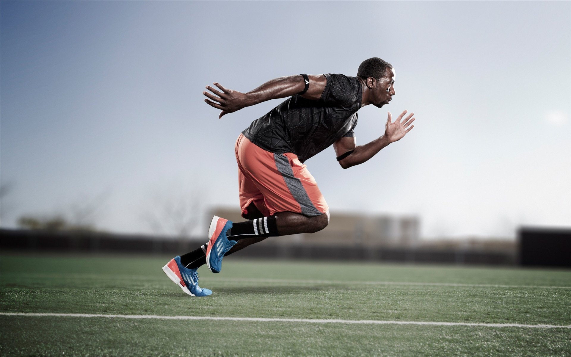 方博被球迷称赞为“队内劲敌中的硬汉”的传奇之路